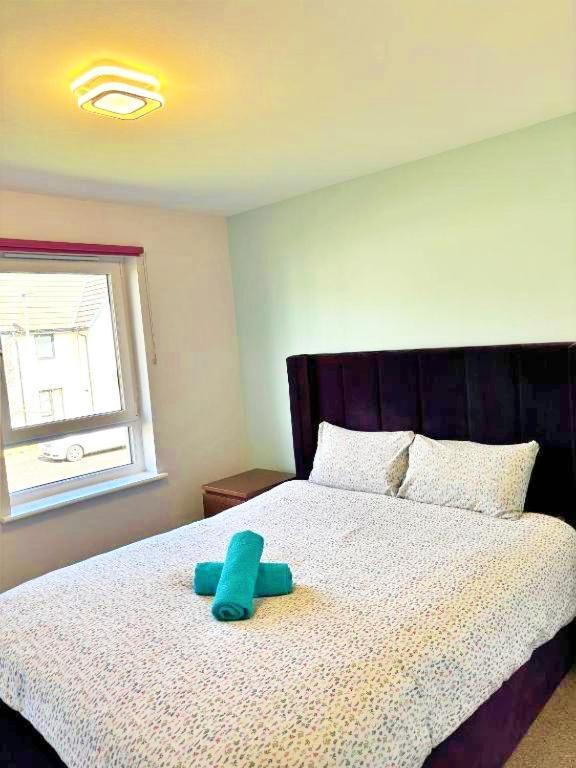 Вилла 3 Bed House With Parking Near Airport Эдинбург Экстерьер фото